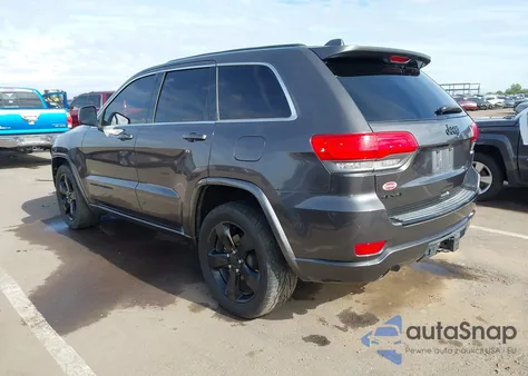 2015 Jeep Grand Cherokee Altitude z USA, uszkodzony, nr VIN 1C4RJFAG0FC725799